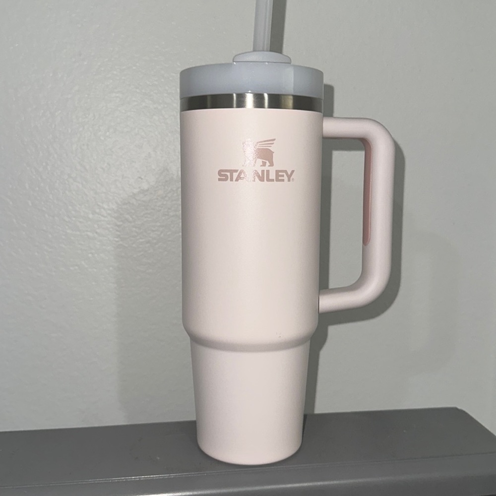 Rose Quartz 30oz Stanley cup
